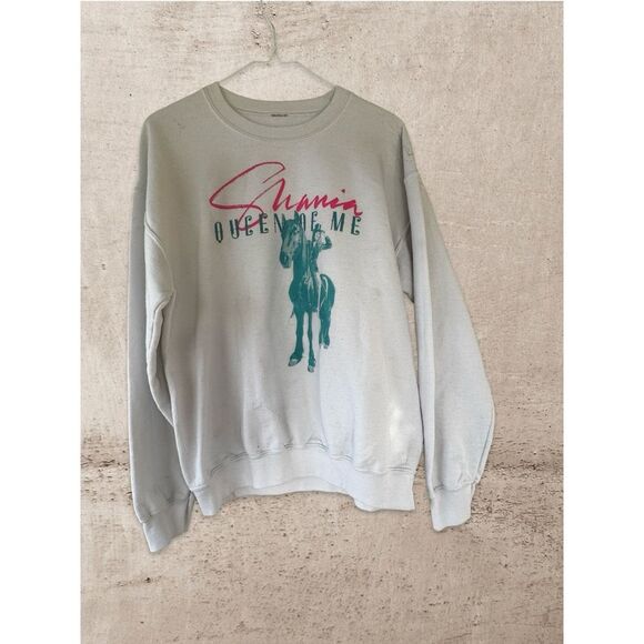 Jett Touring Tops - Official Shania Twain "Queen of Me" Crewneck Sweatshirt – Size M